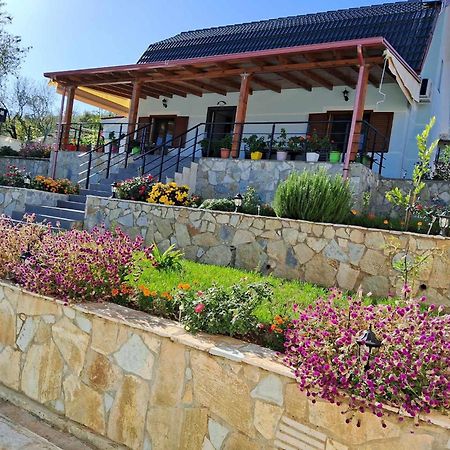Përmet Villa Sana Rooms מראה חיצוני תמונה