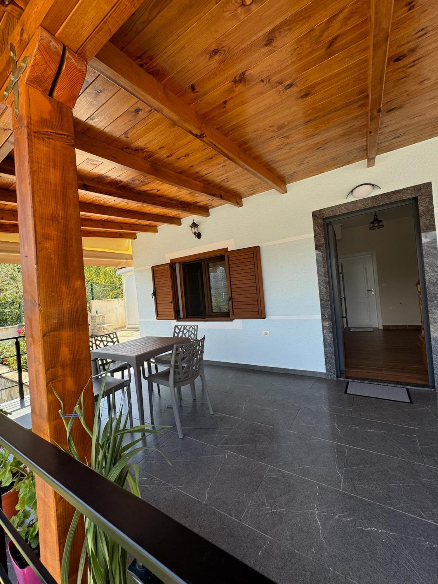 Përmet Villa Sana Rooms מראה חיצוני תמונה
