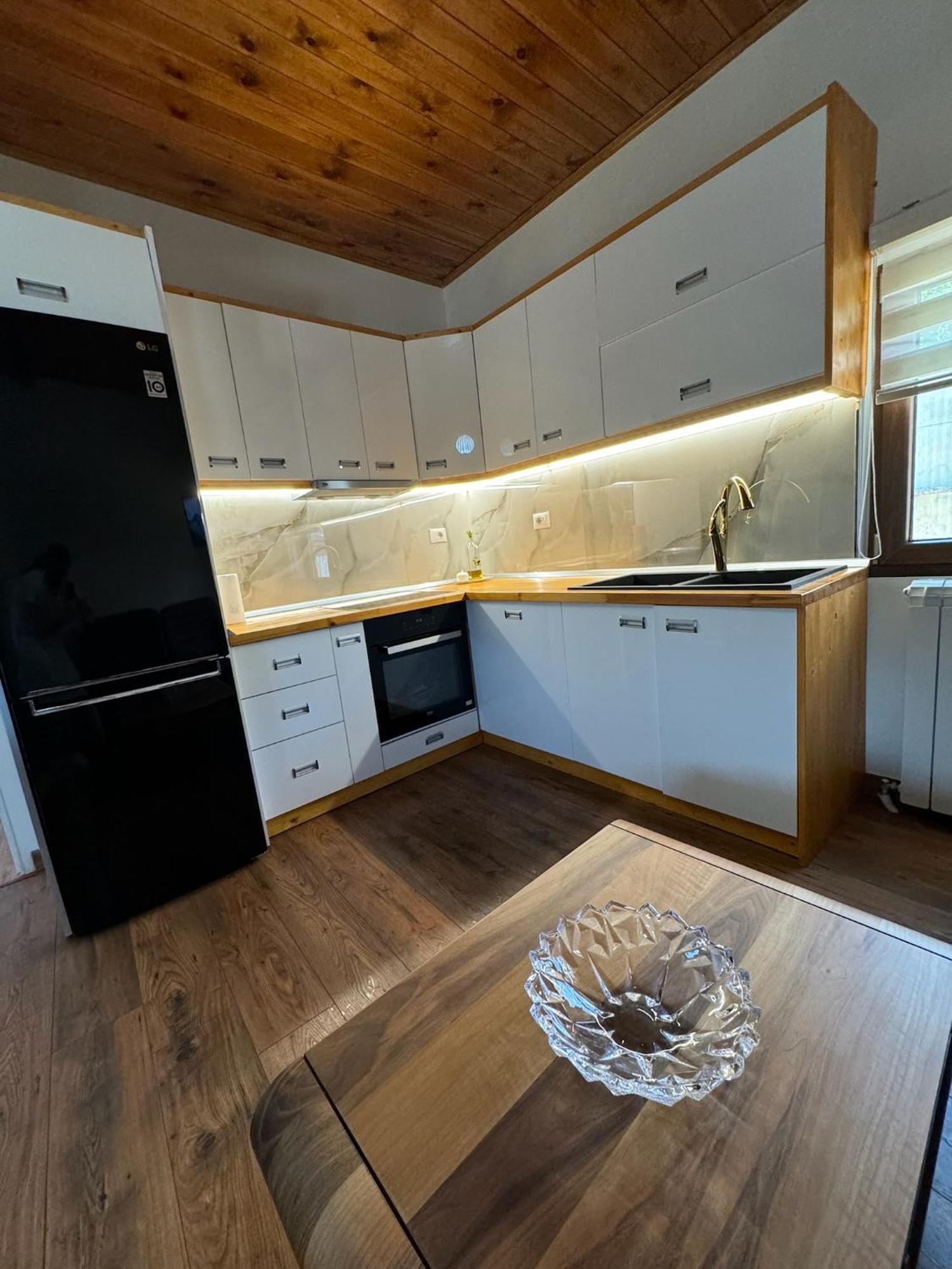 Përmet Villa Sana Rooms מראה חיצוני תמונה