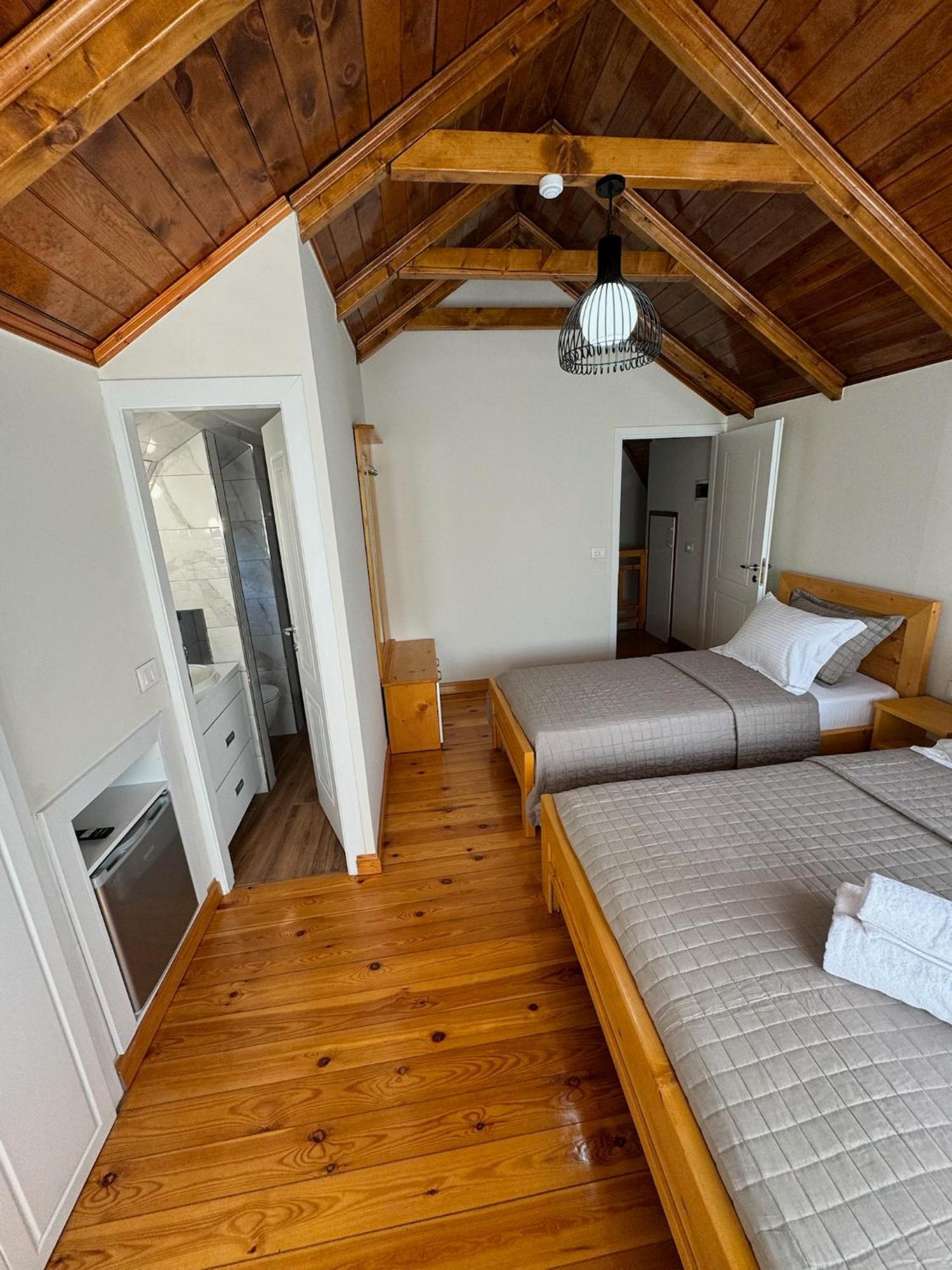 Përmet Villa Sana Rooms מראה חיצוני תמונה