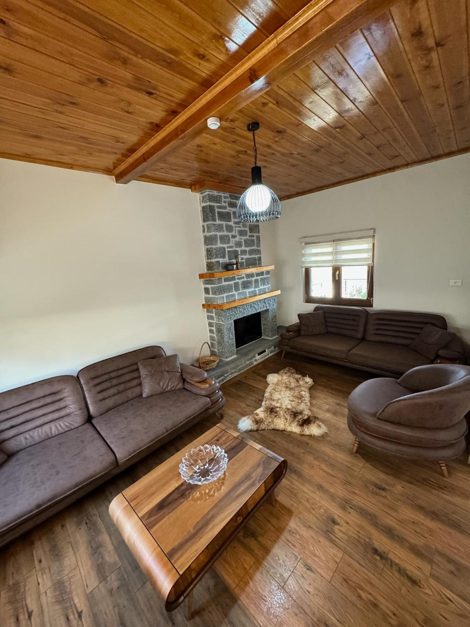 Përmet Villa Sana Rooms מראה חיצוני תמונה